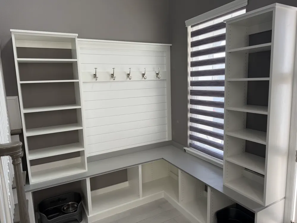 Mudroom by Gold Hammer LLC